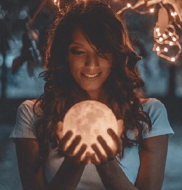 The reason people choose The Best Clairvoyant in Montreal